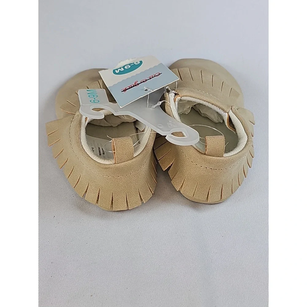 Cat & Jack Moccasin From Target Size 6-9  Months Color Tan